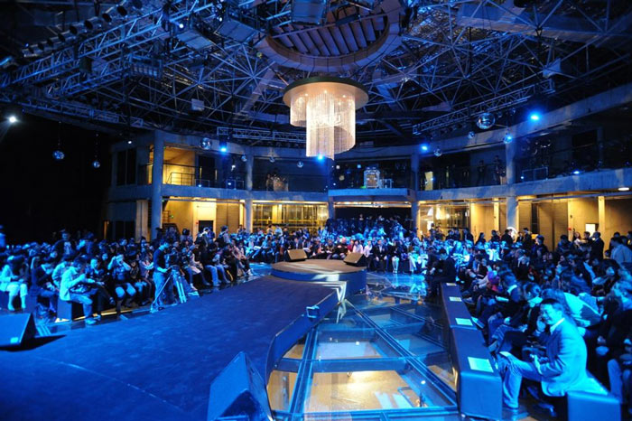 企業(yè)選擇年會活動(dòng)場地的注意事項(xiàng)